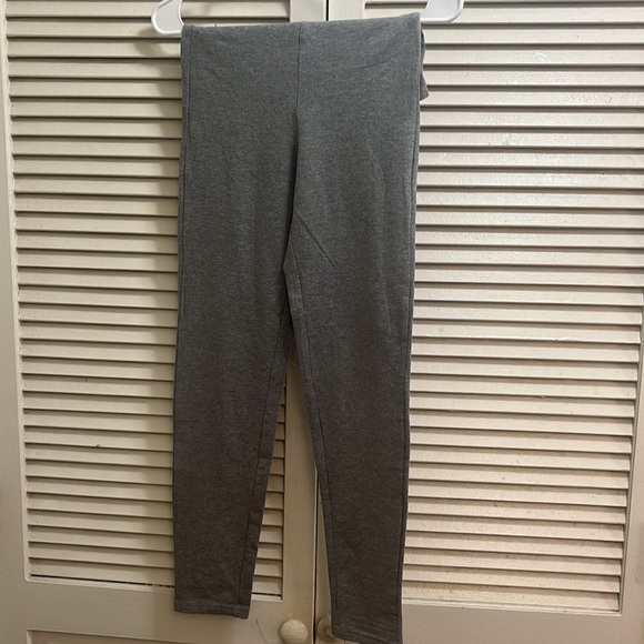 Women’s medium size legs - Picture 6 of 7